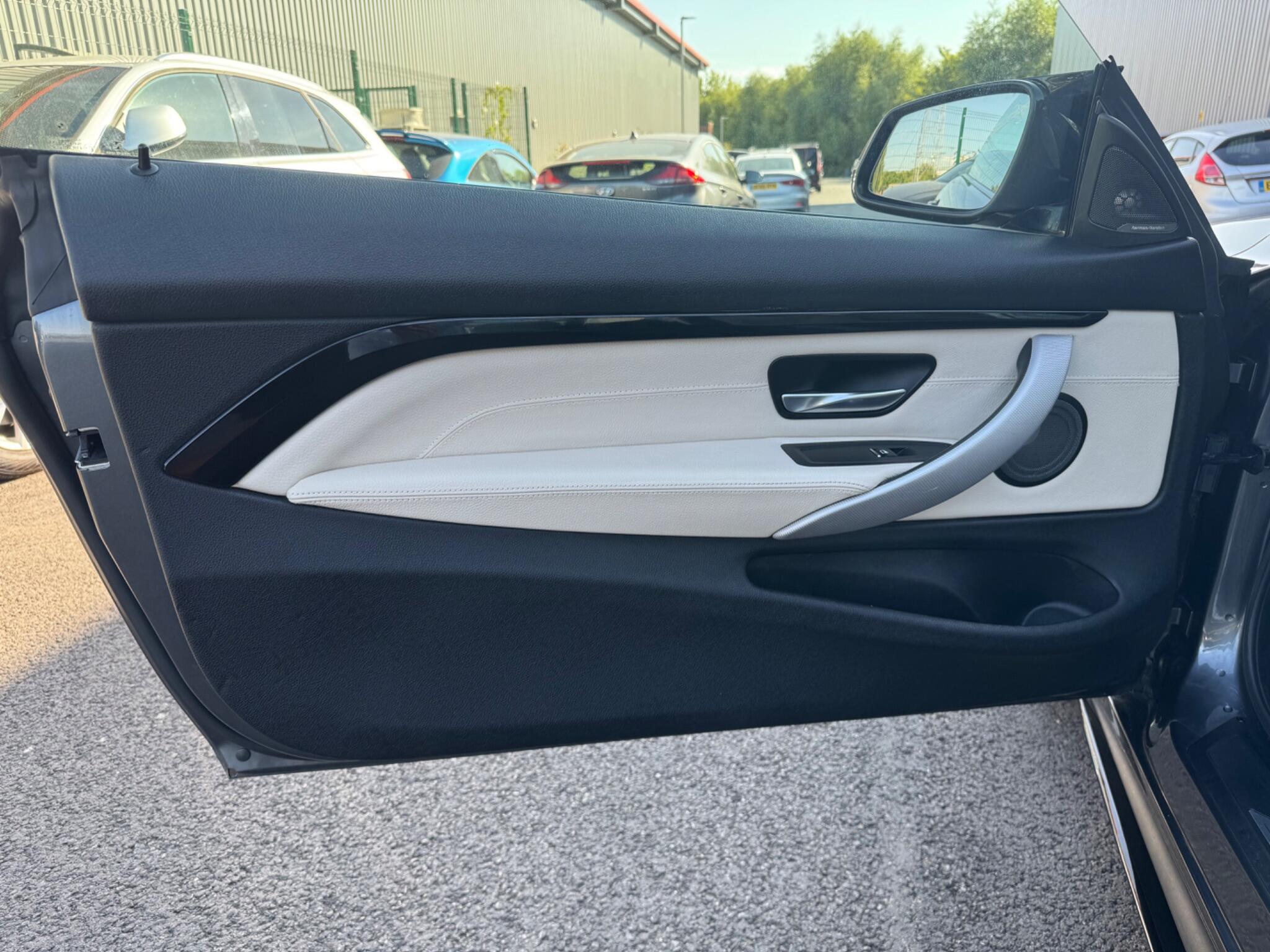 BMW 4 Series view 30