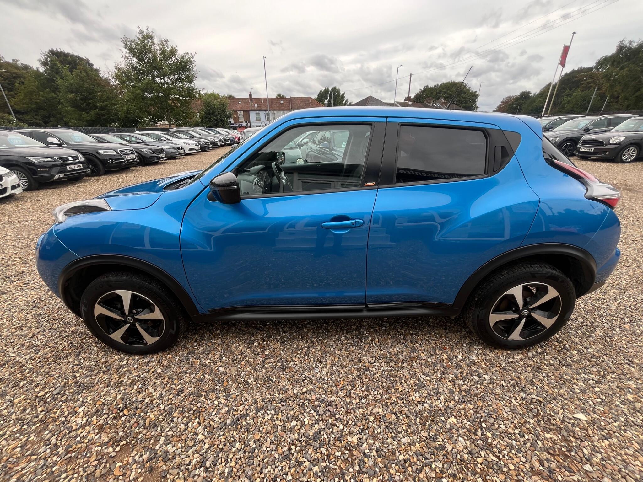Nissan Juke view 9