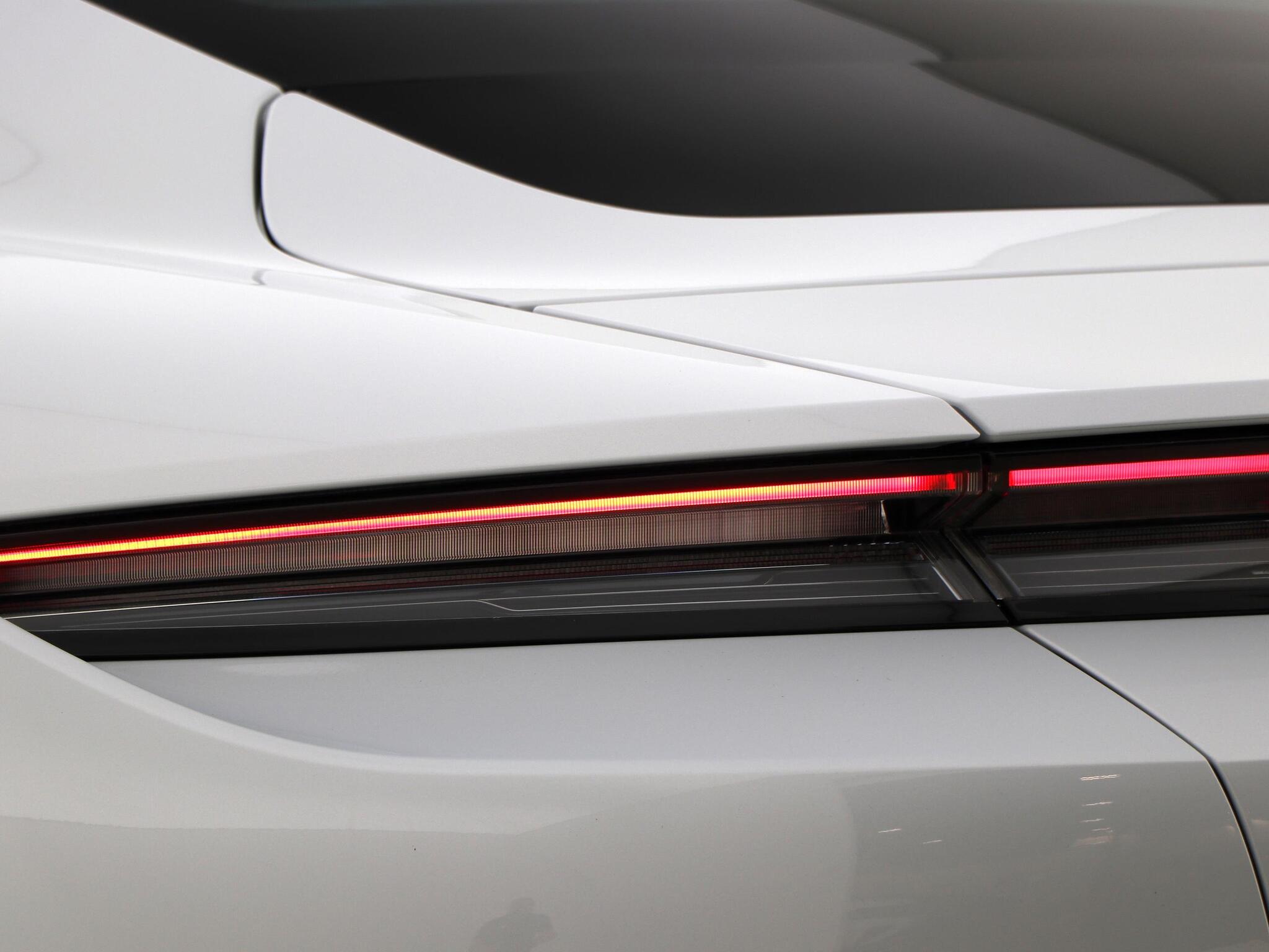 Porsche Taycan view 22