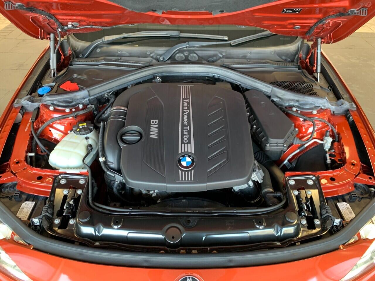 BMW 3 Series view 46
