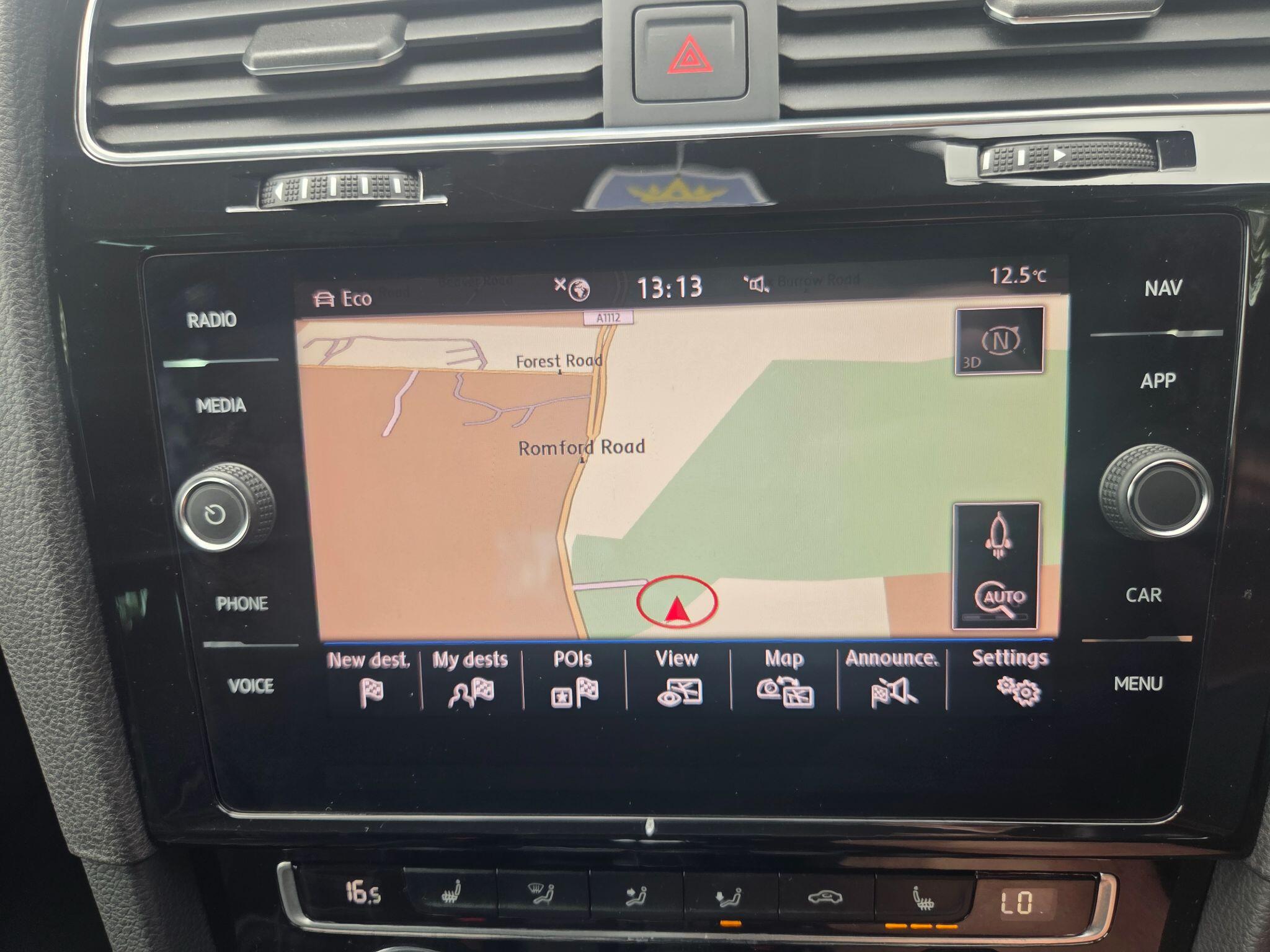 Volkswagen Golf view 31