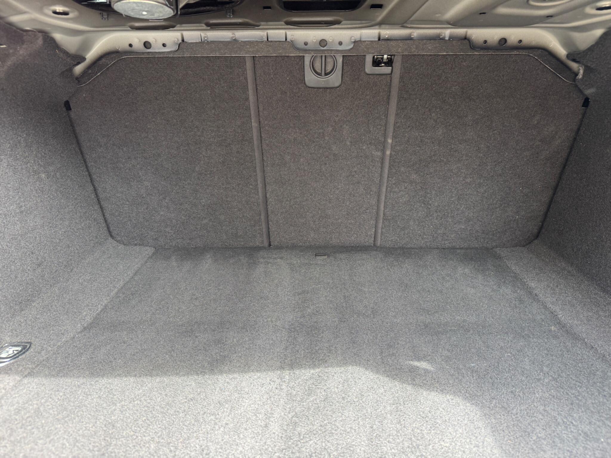 Audi A4 view 70