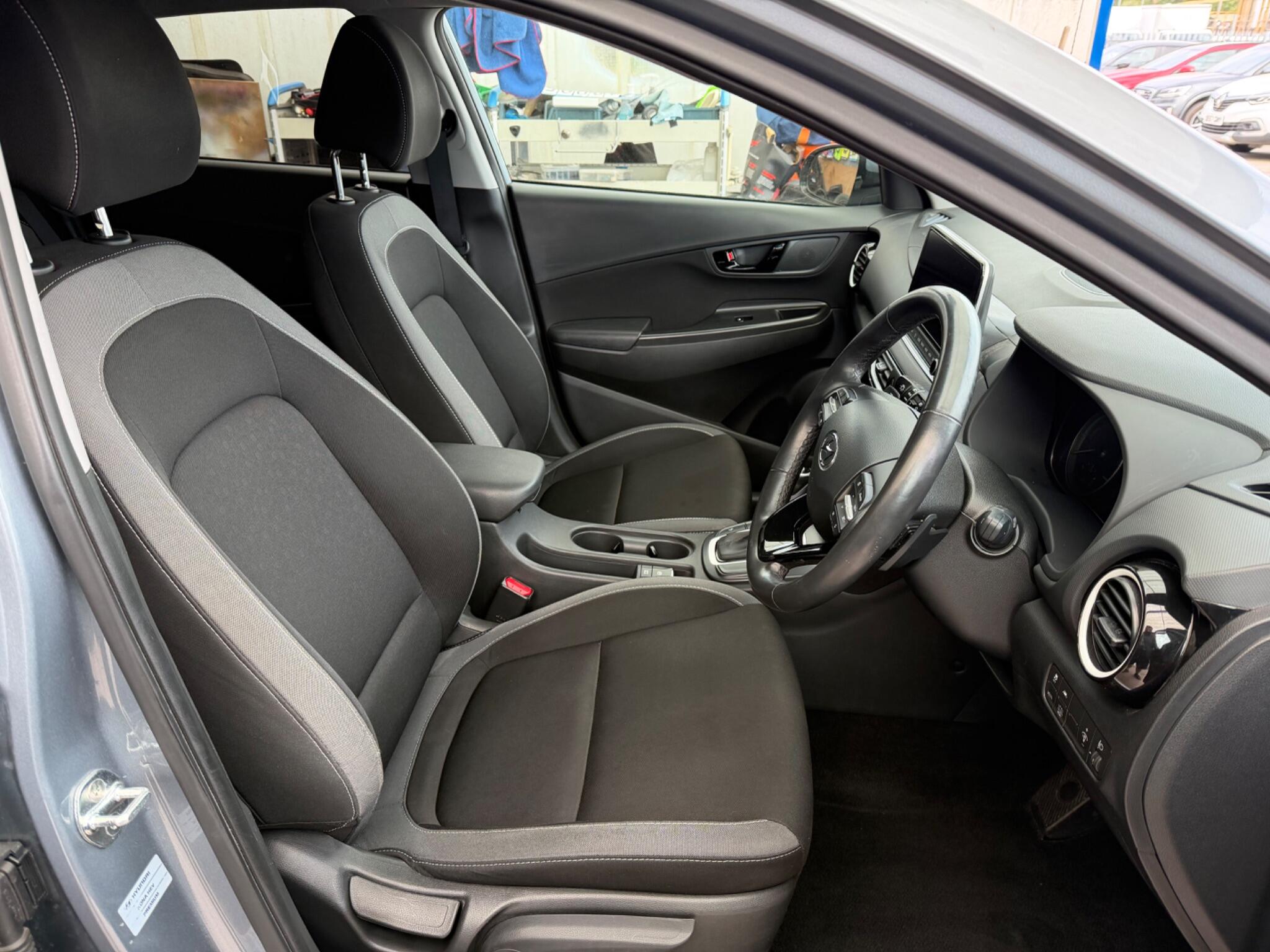 Hyundai Kona view 15