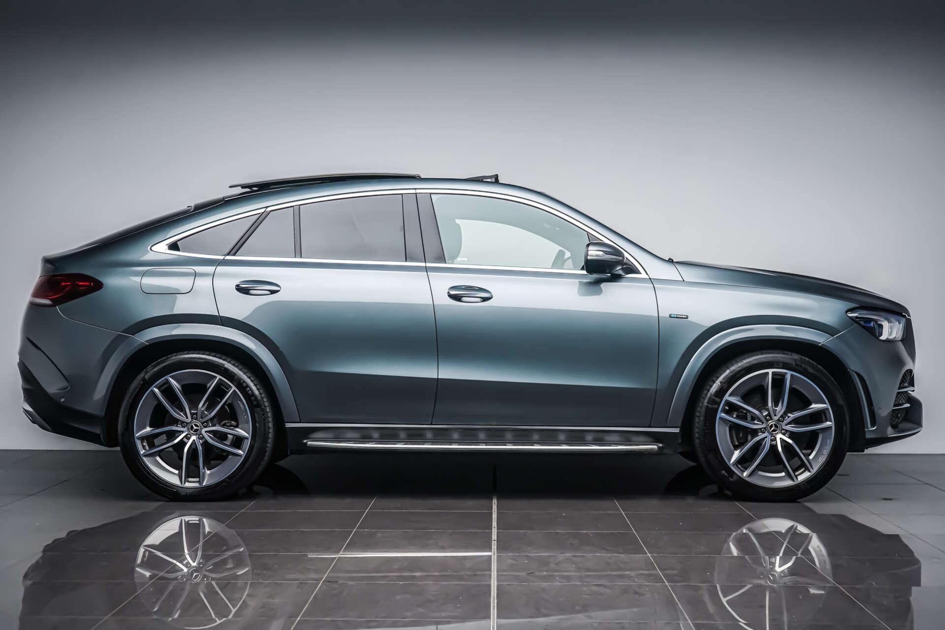 Mercedes-Benz Gle view 11