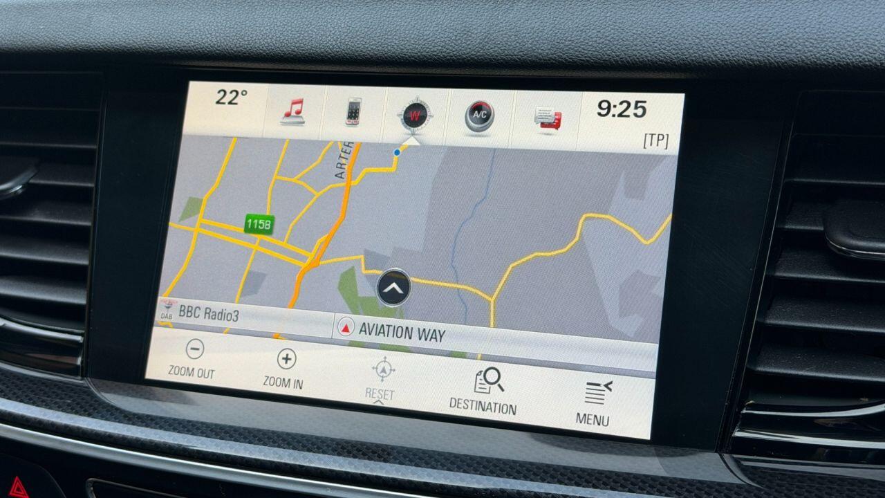 Vauxhall Insignia view 22