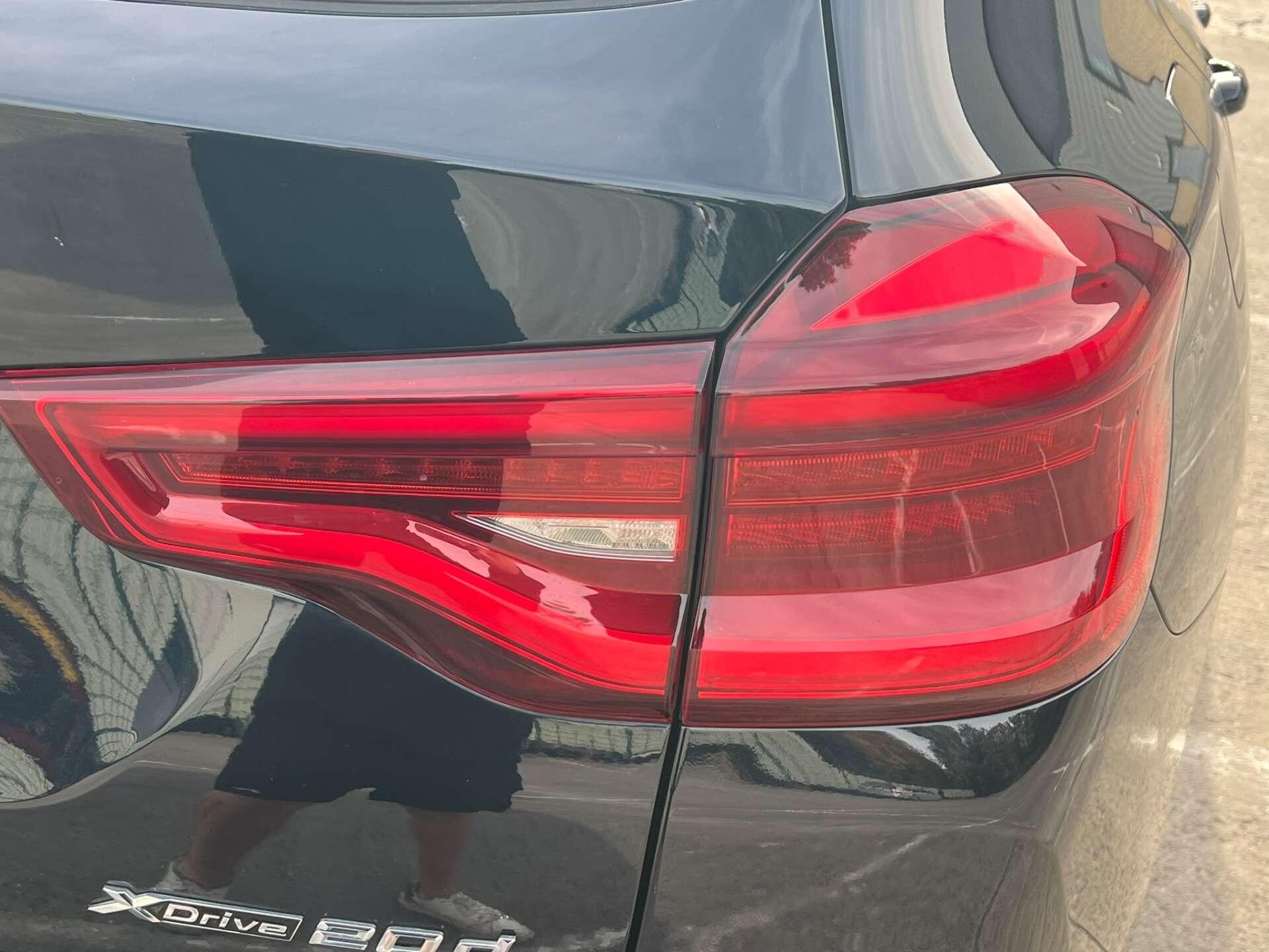 BMW X3 view 45