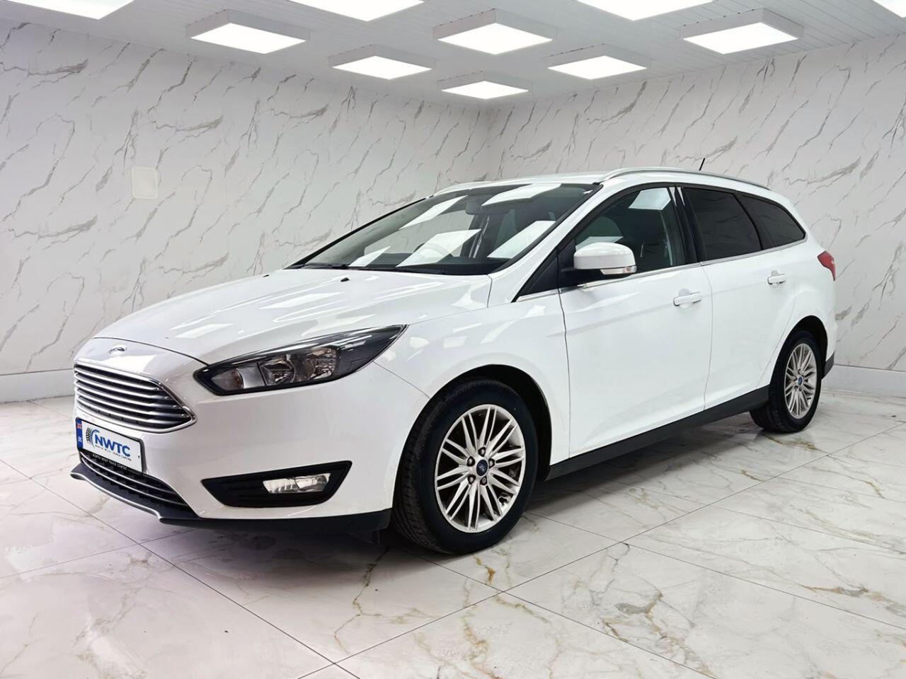 Ford Focus view 7