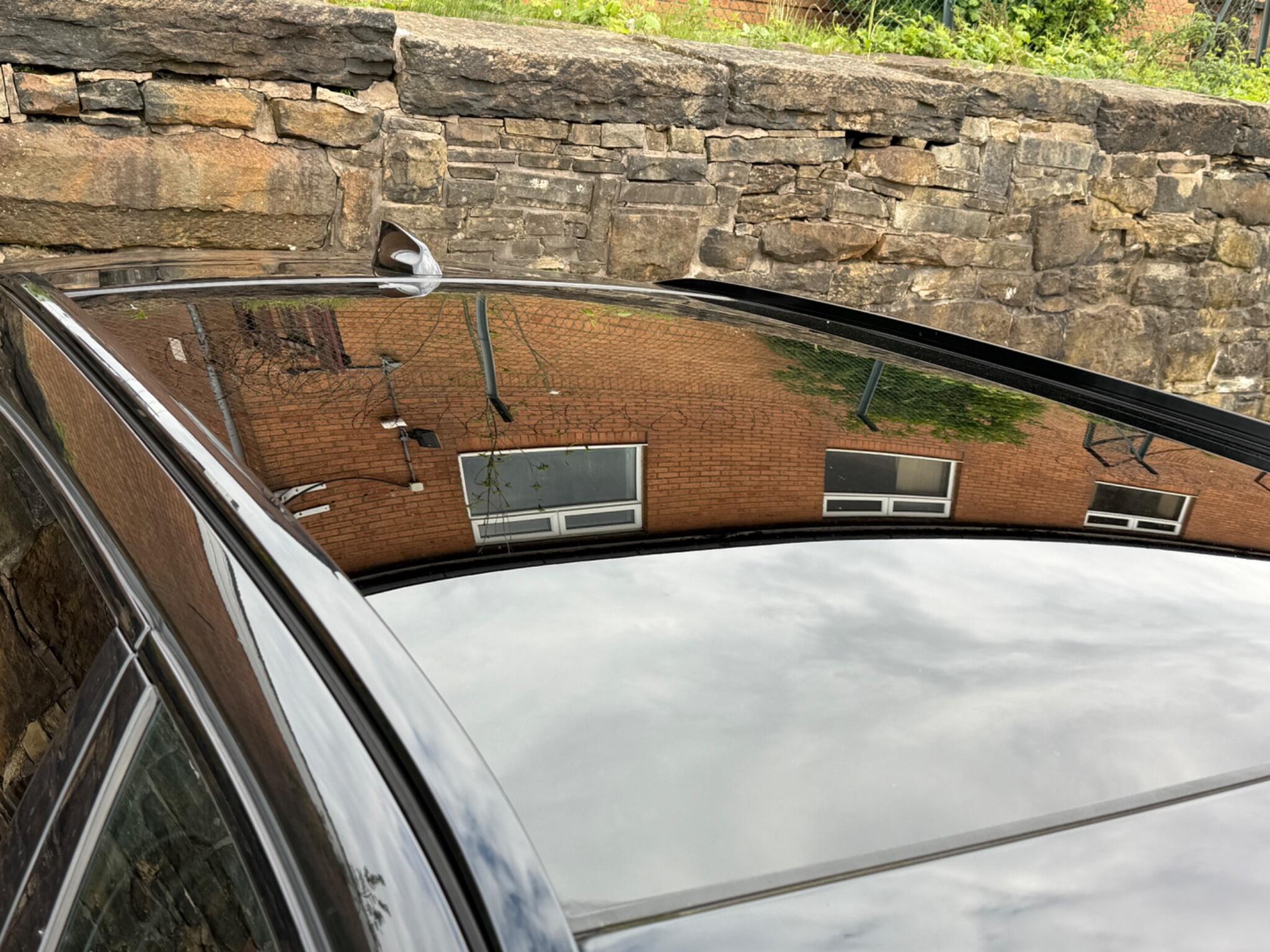Jaguar F-Pace view 9