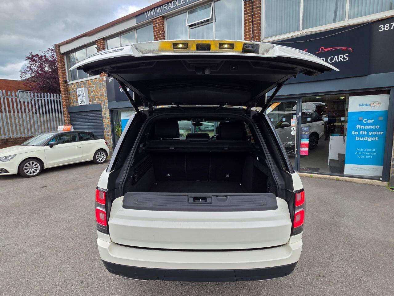 Land Rover Range Rover view 37