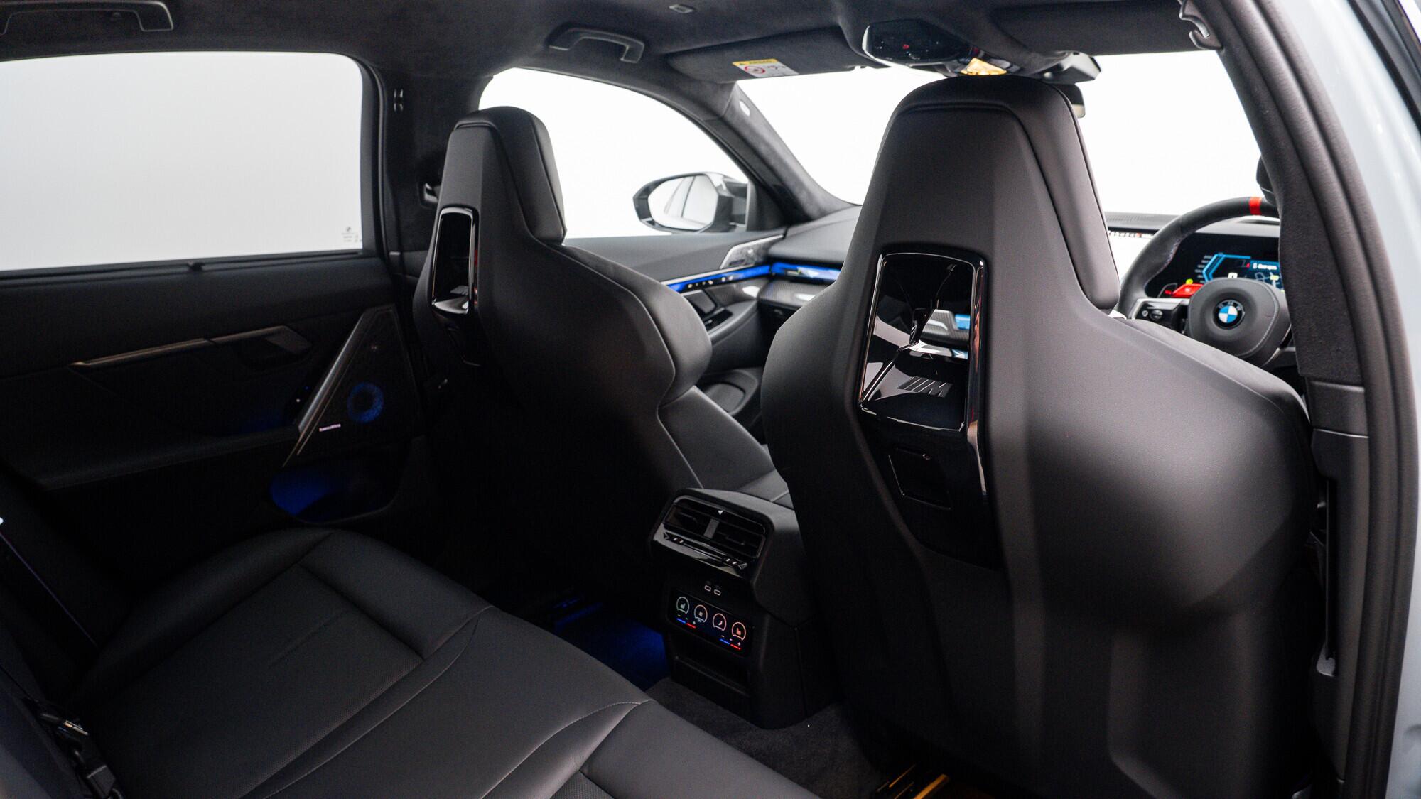 BMW M5 view 20
