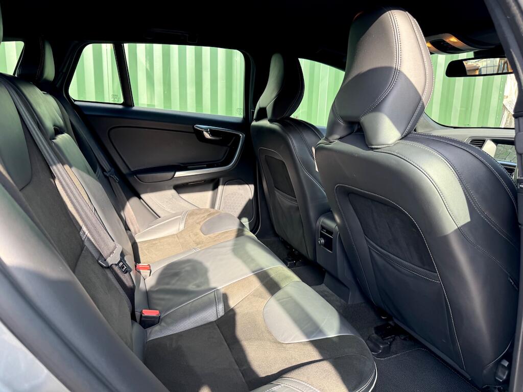 Volvo V60 view 36