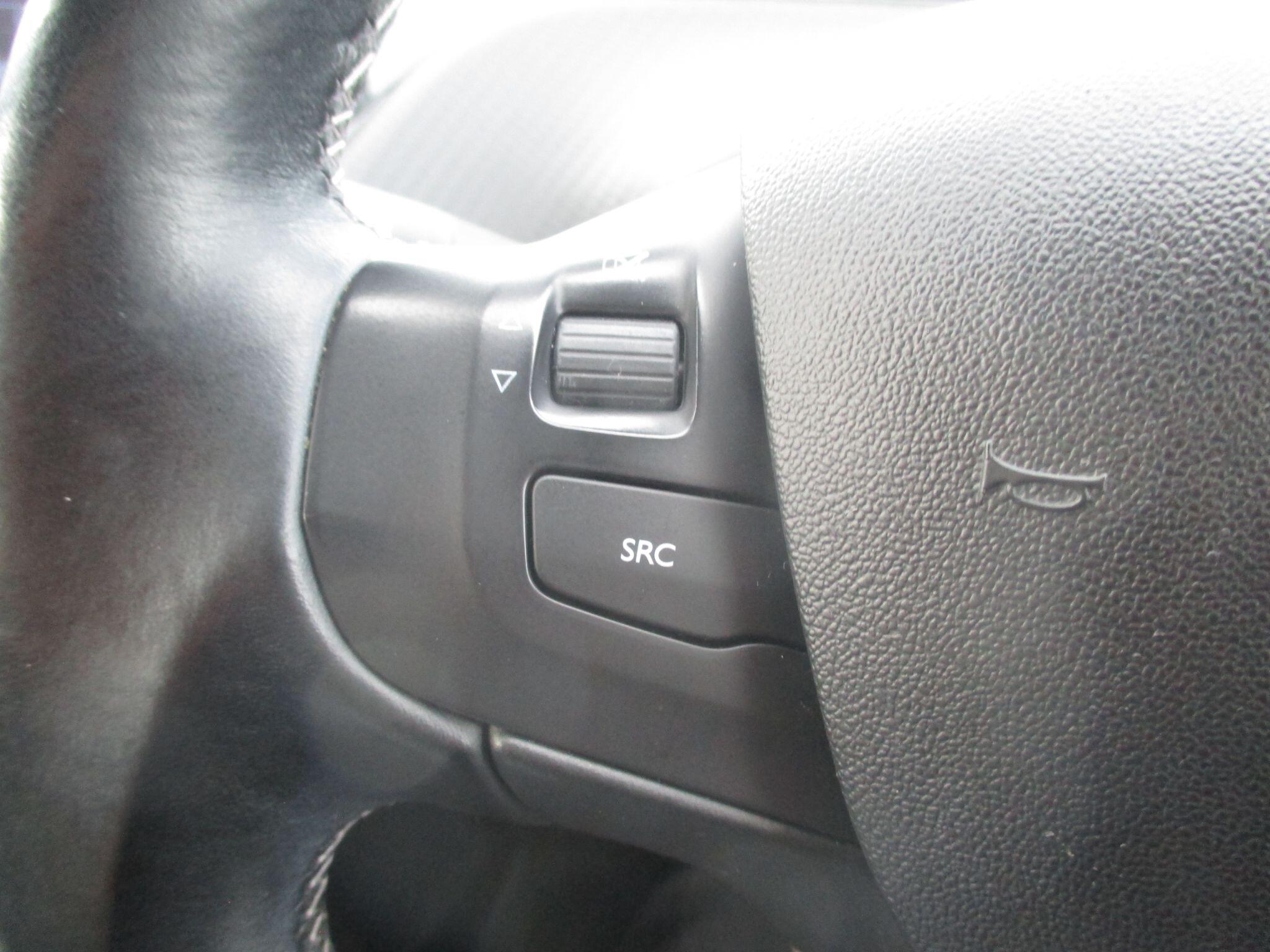 Peugeot 2008 view 33