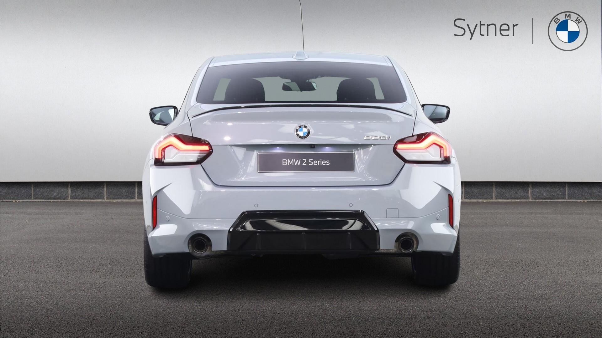 BMW 2 Series view 15
