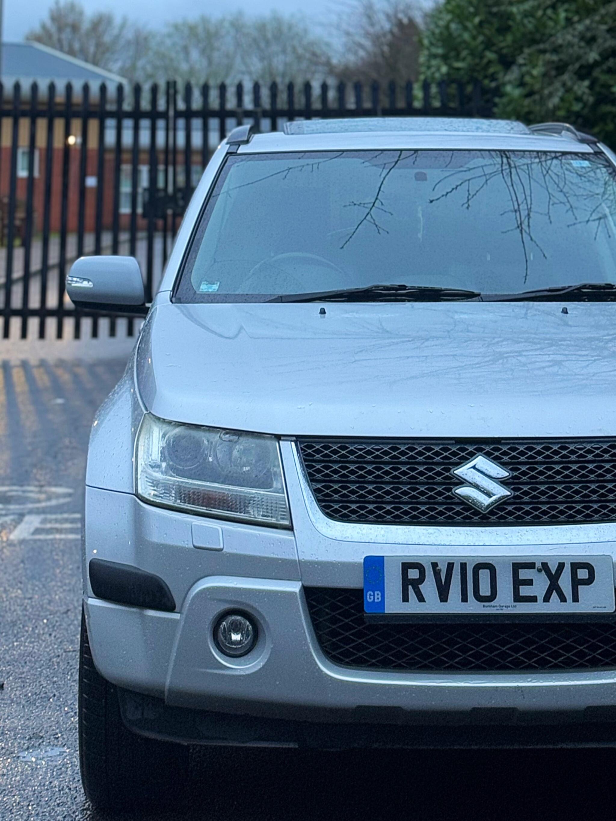 2010 Suzuki Grand Vitara 2.4 VVT SZ5 Auto 4WD Euro 4 5dr image 19