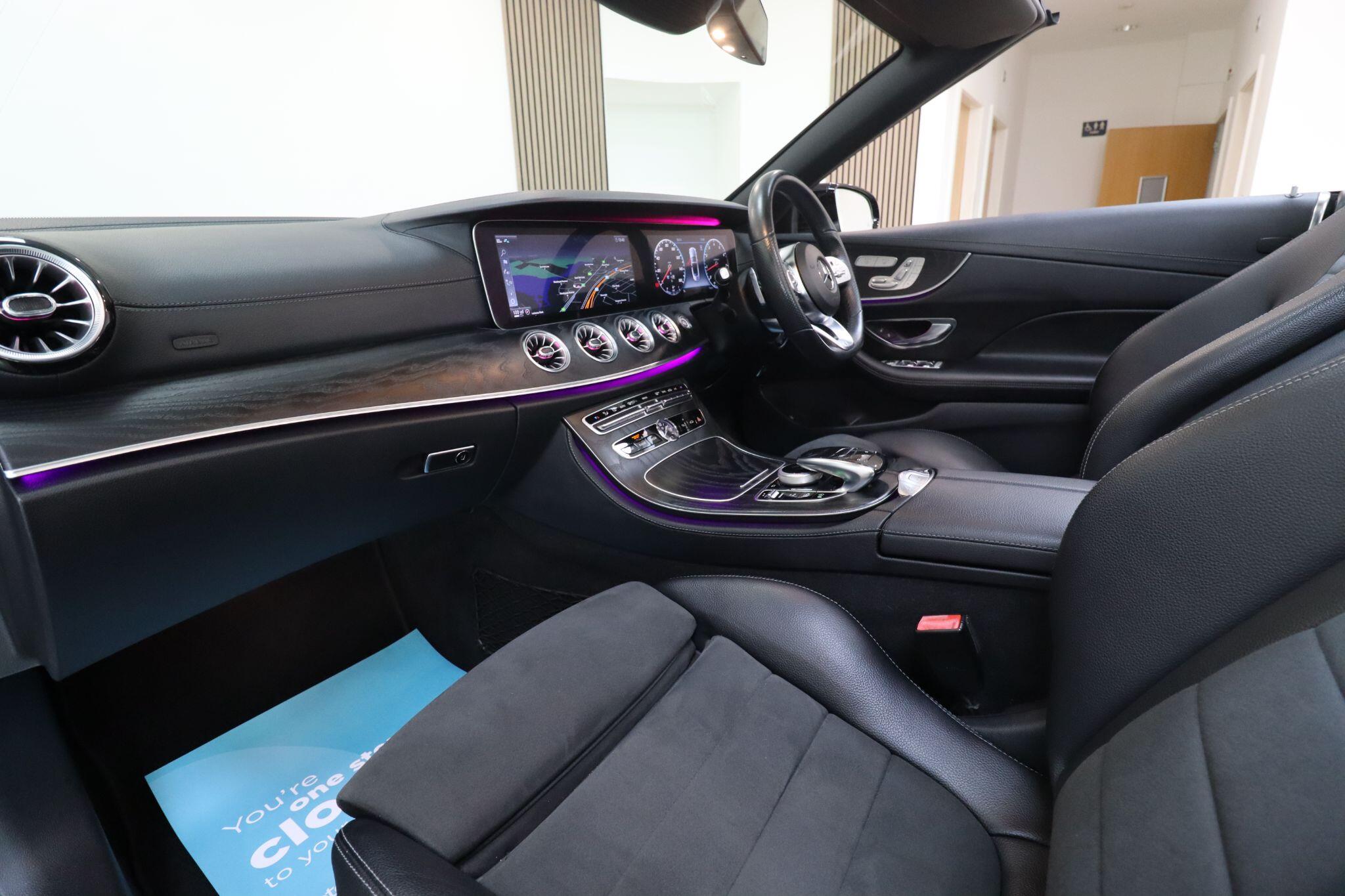 Mercedes-Benz E Class view 18