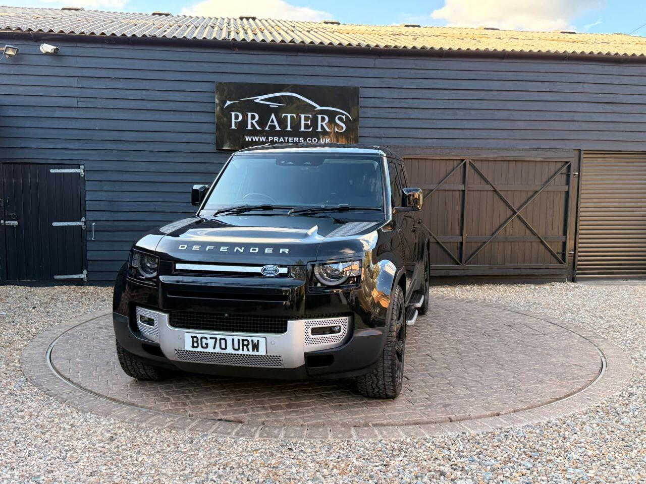 Land Rover Defender view 21