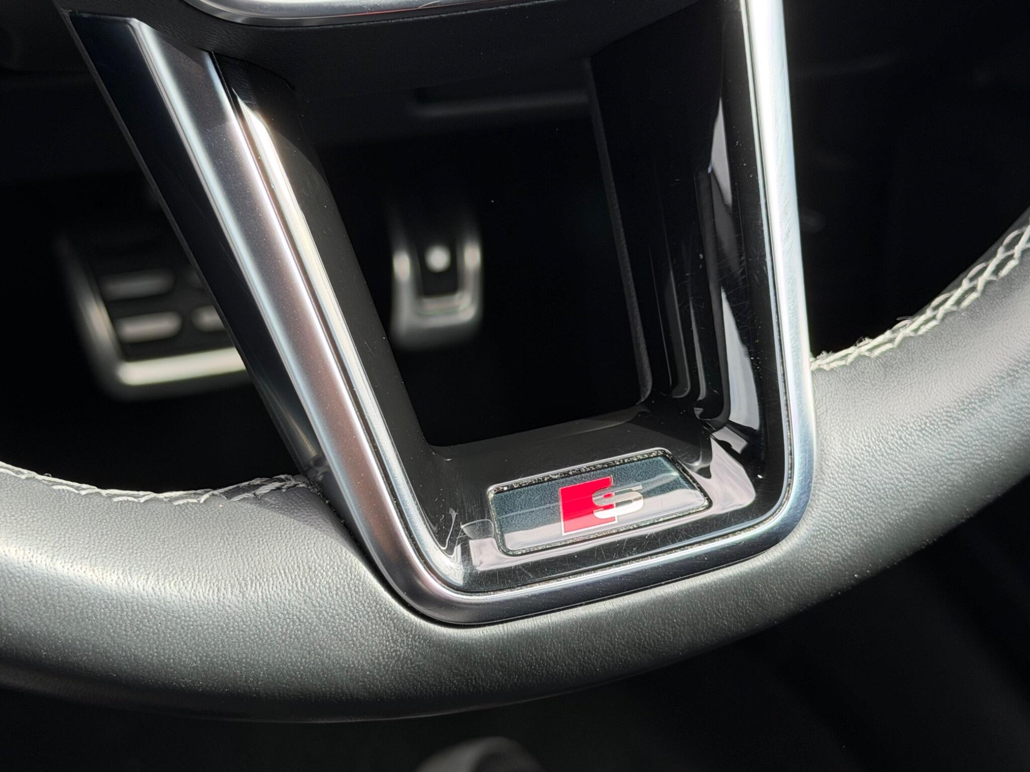 Audi A6 view 50