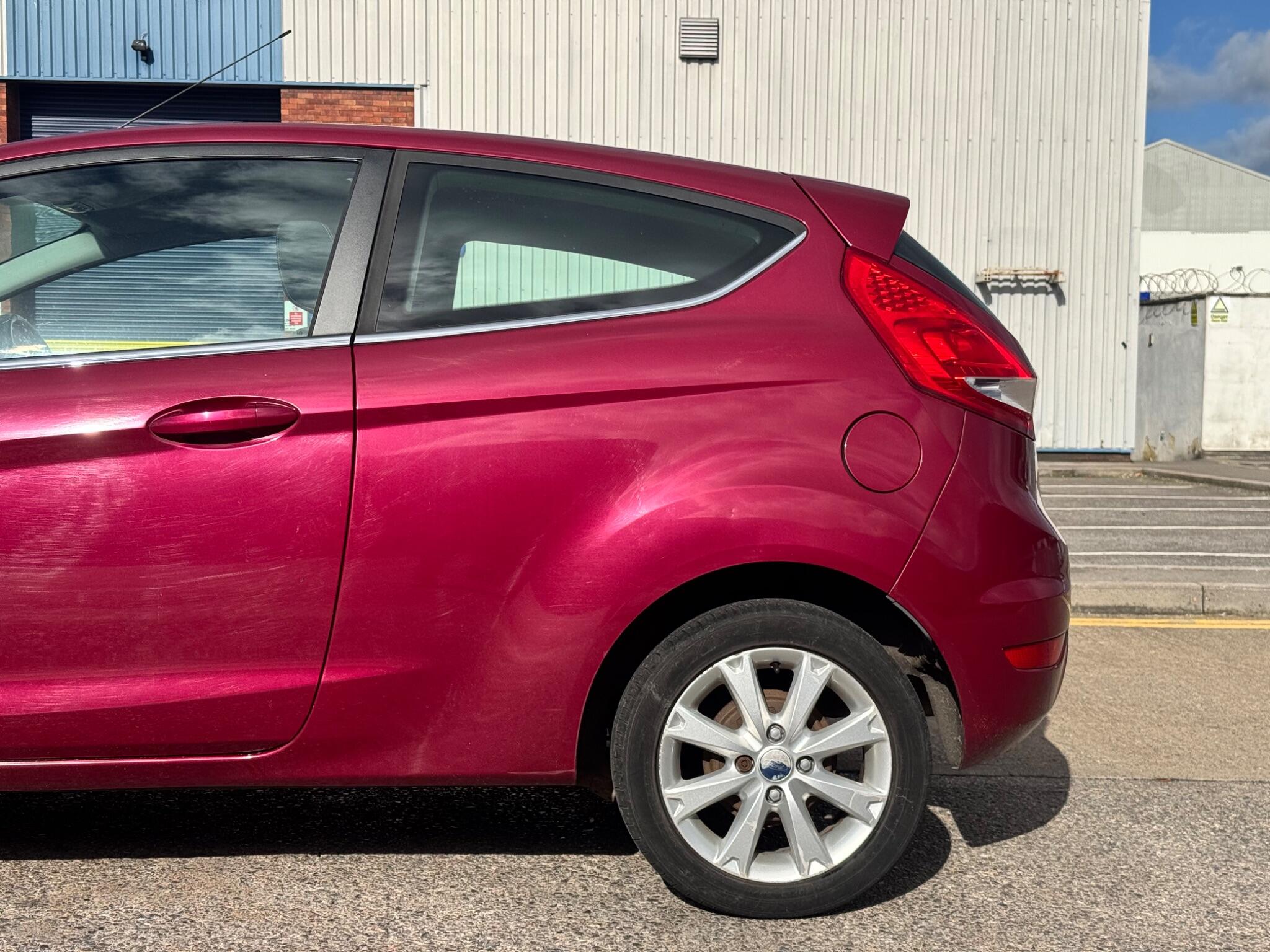 Ford Fiesta view 34