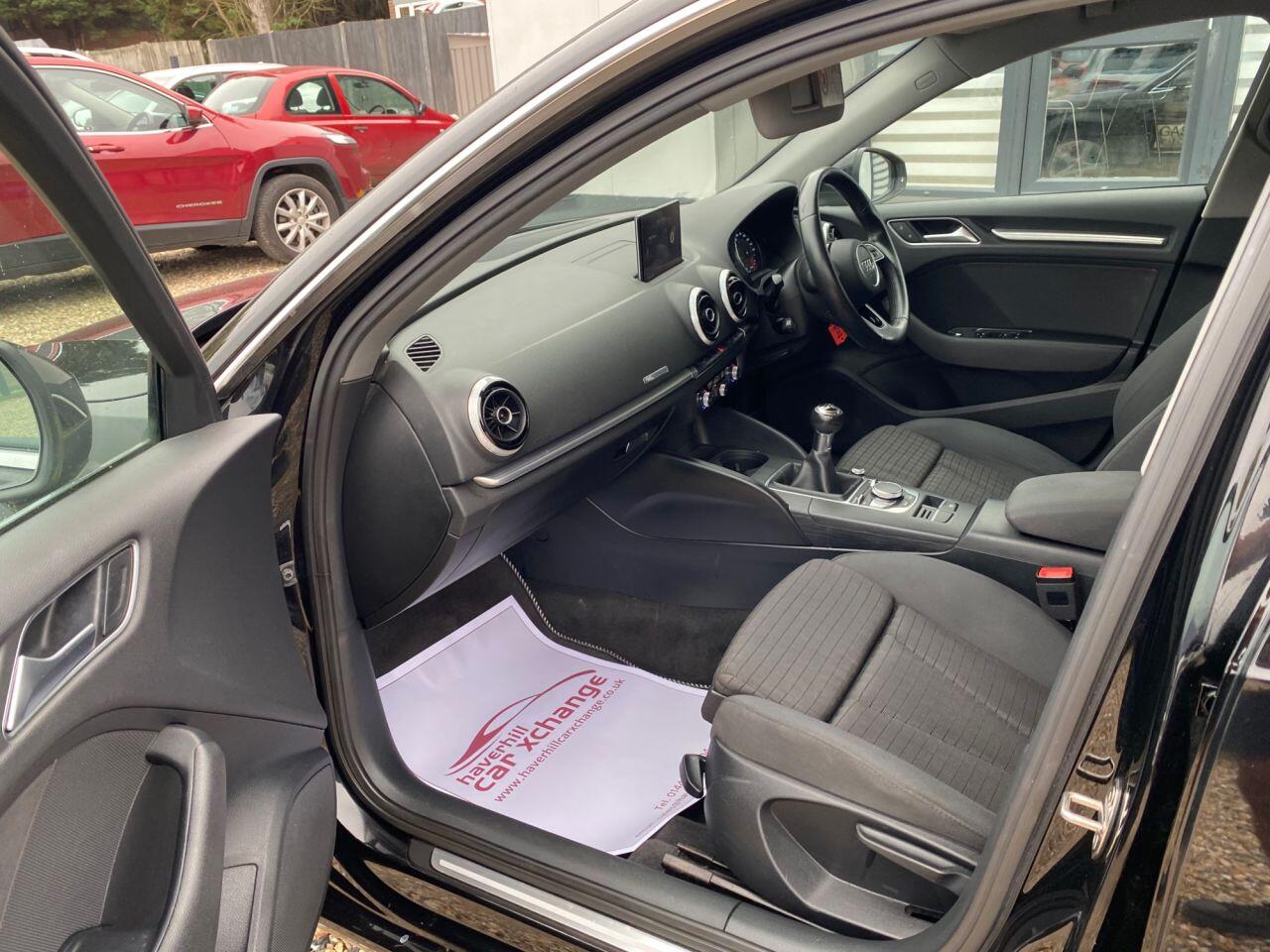Audi A3 view 16