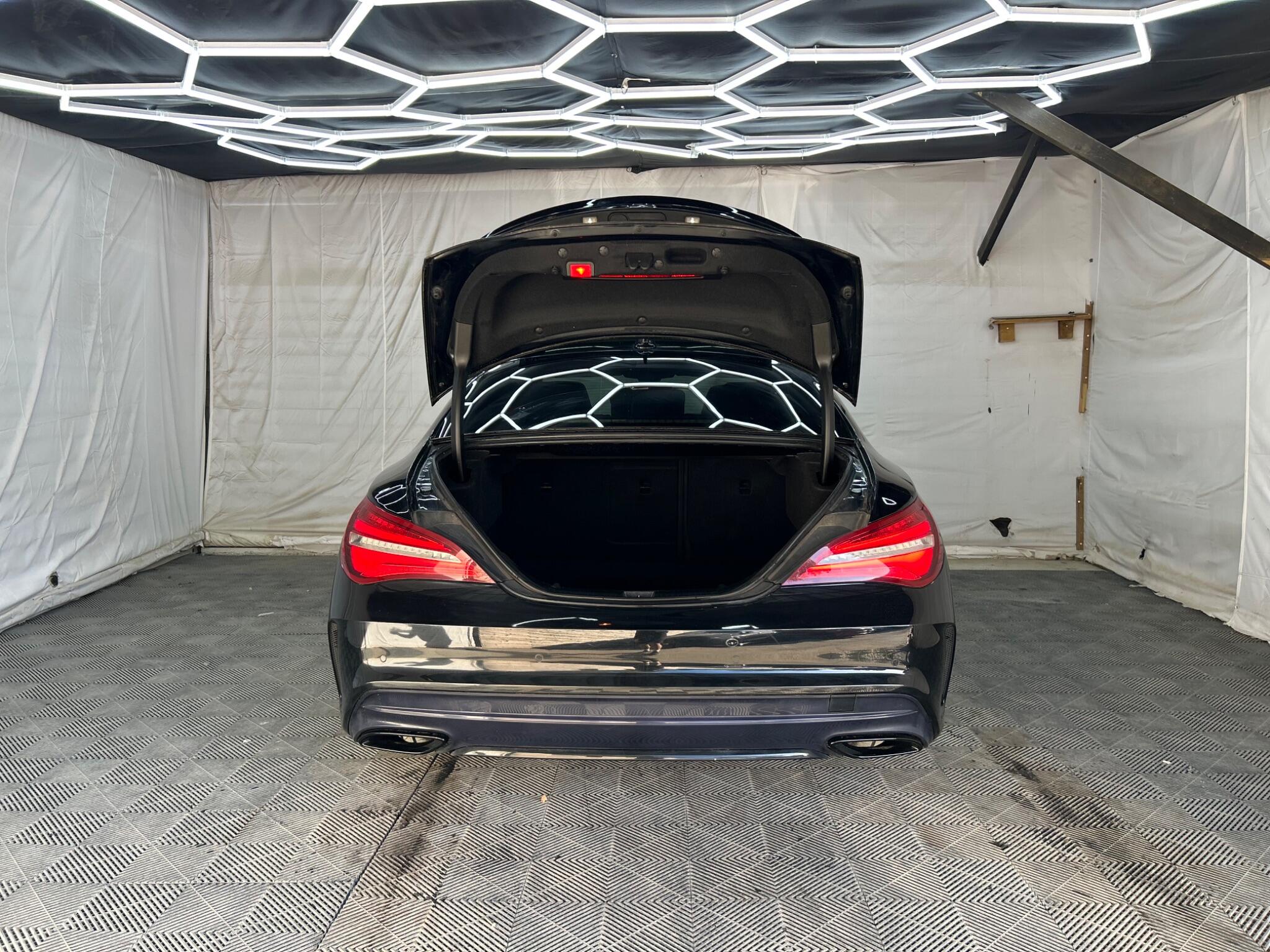 Mercedes-Benz CLA view 9