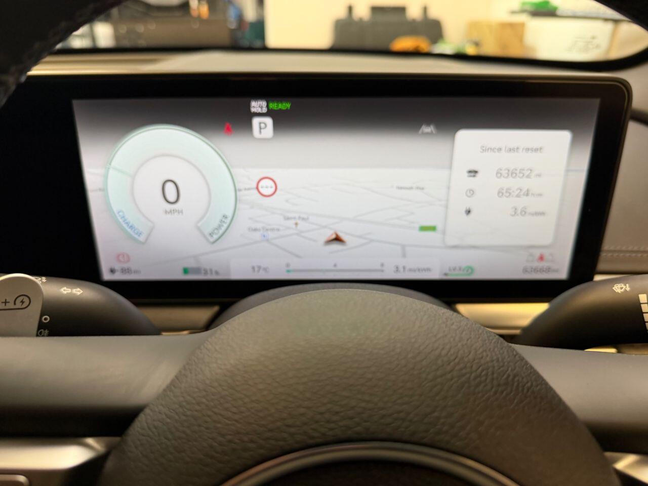 Genesis GV60 view 28