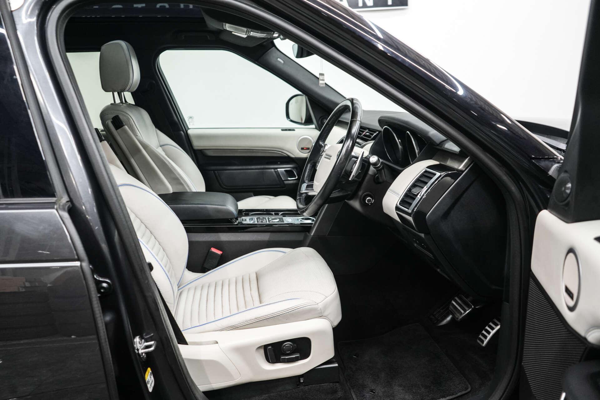 Land Rover Discovery 3 view 24