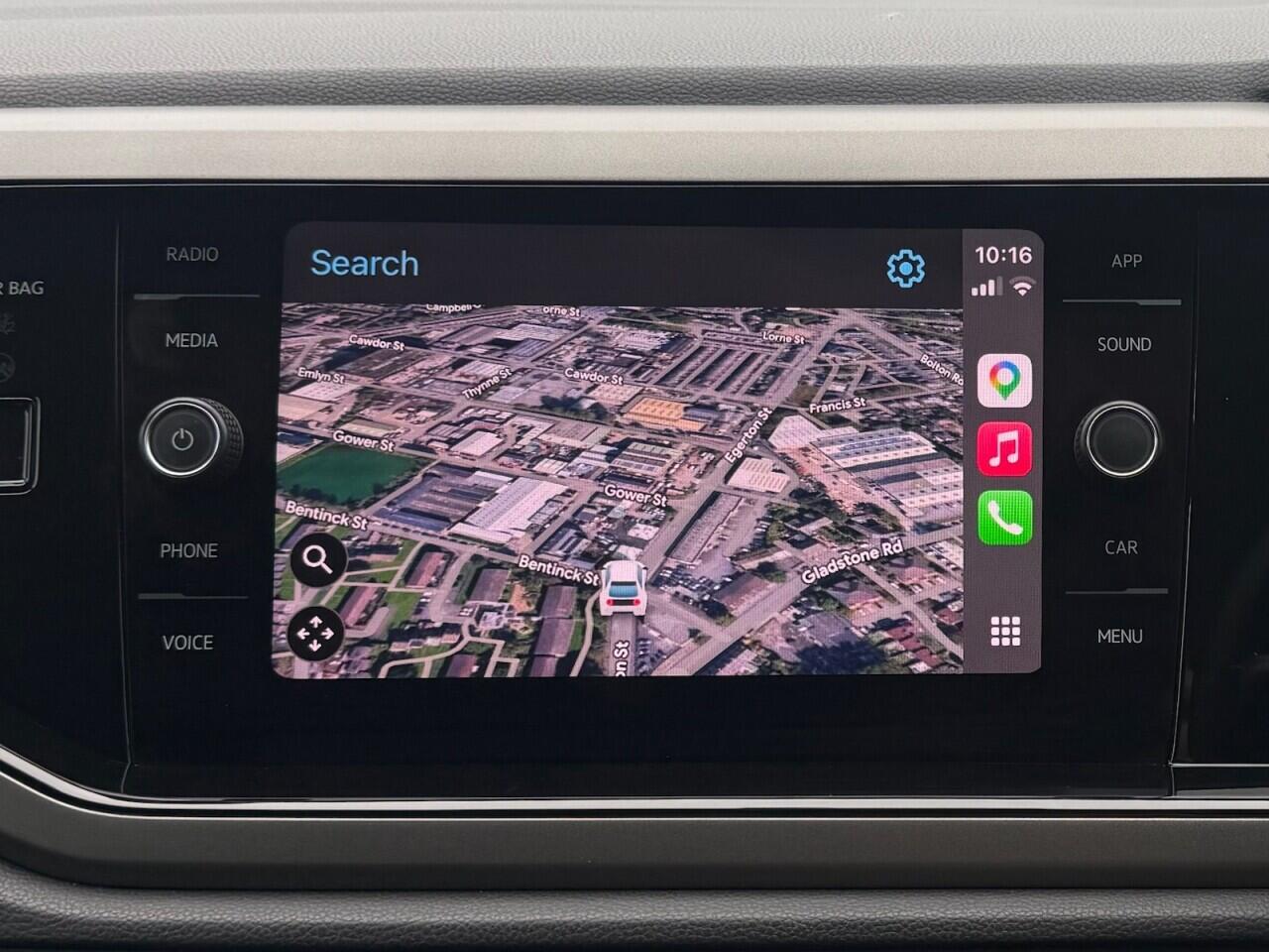 Volkswagen Polo view 3