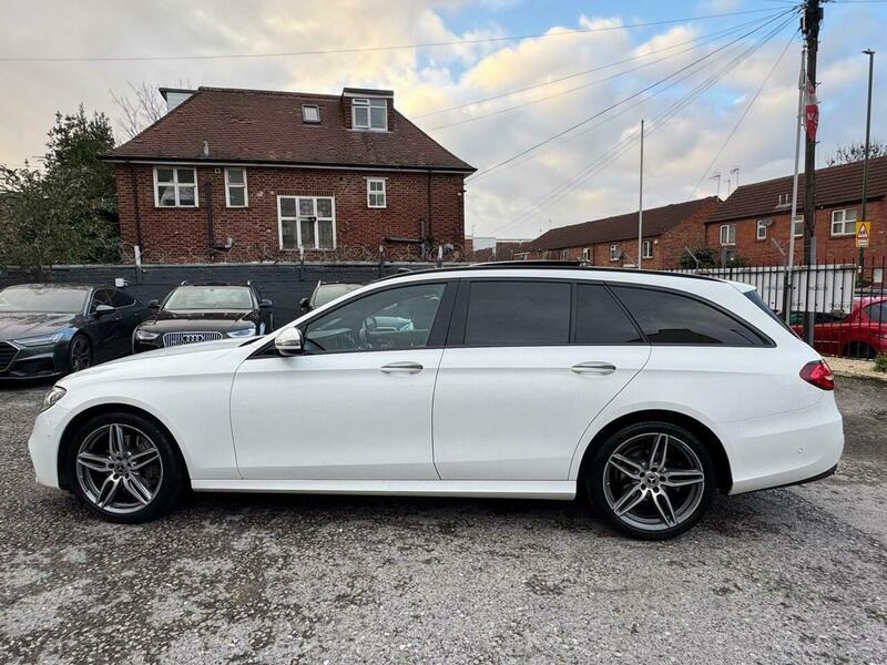 2017 Mercedes-Benz E Class 2.0 E220d AMG Line (Premium) G-Tronic+ Euro 6 (s/s) 5dr • 112,143 miles image 11