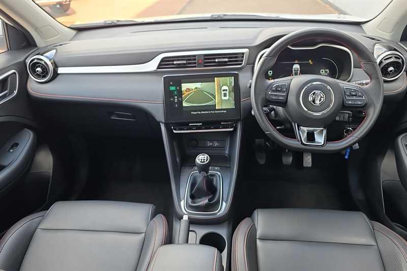 MG ZS view 12