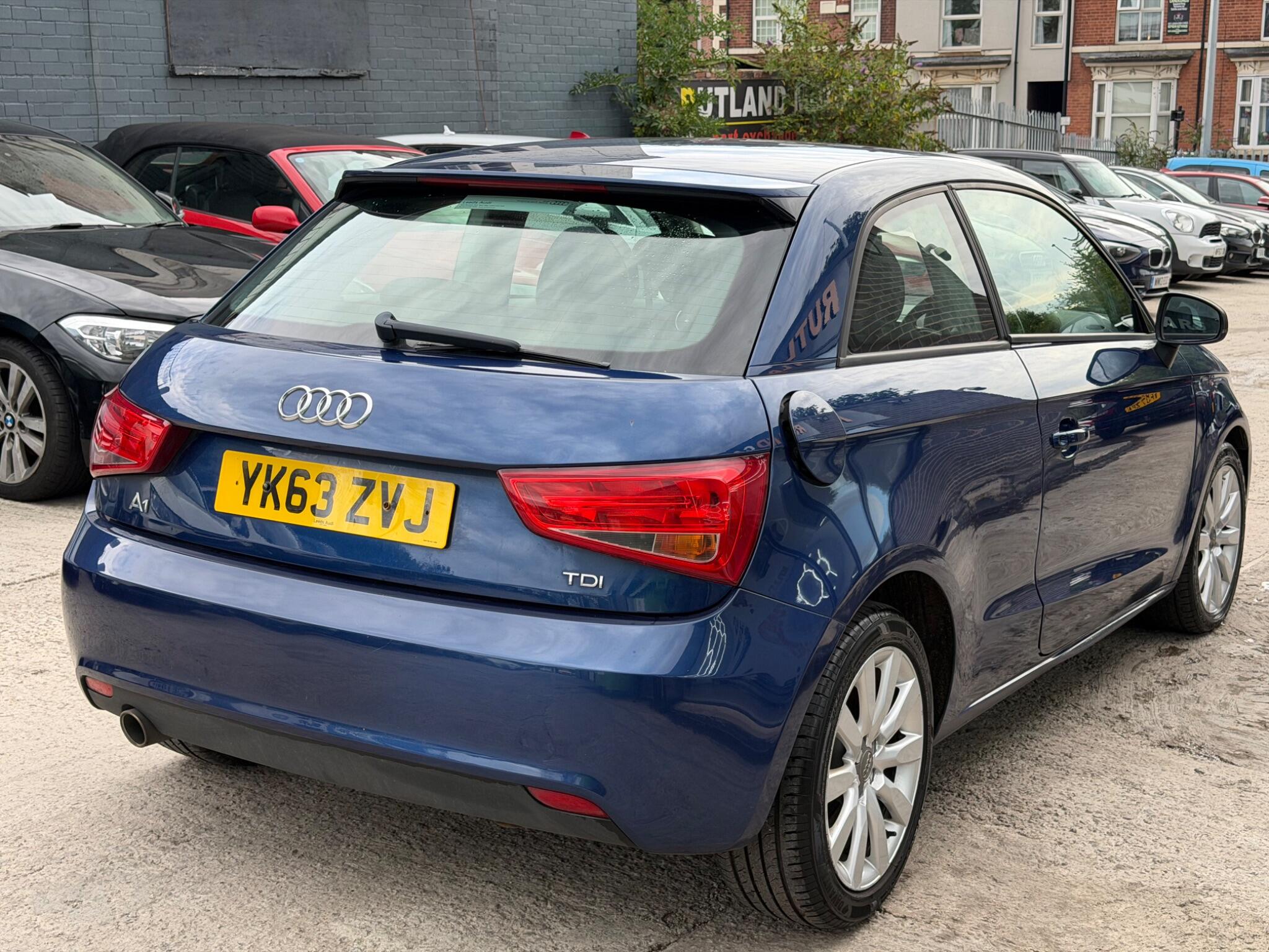 Audi A1 view 4
