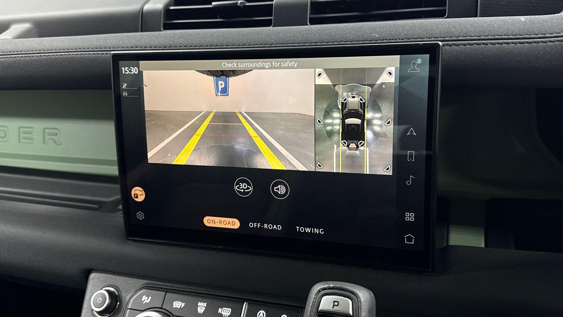 Land Rover Defender view 12
