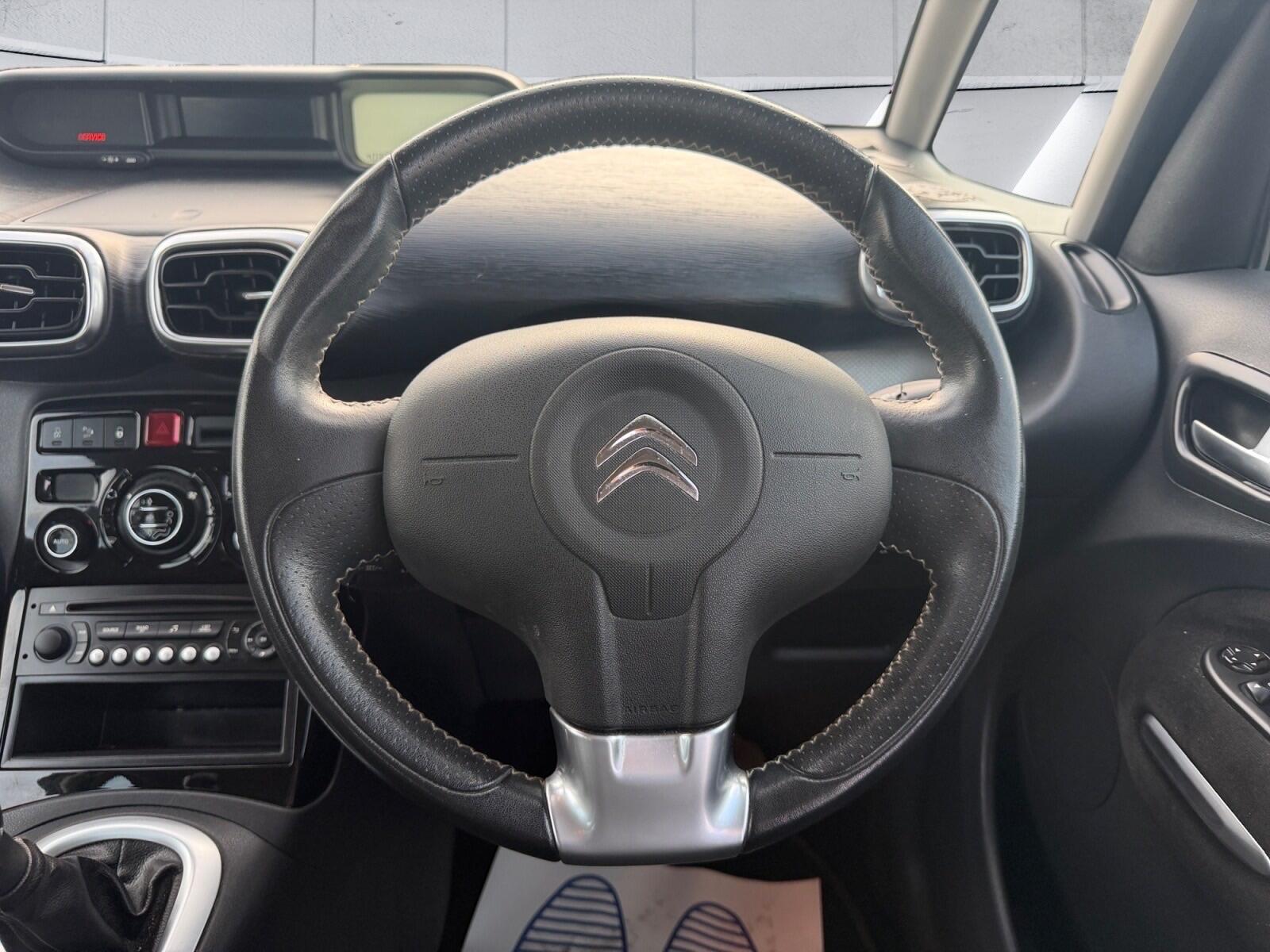 Citroen C3 Picasso view 14