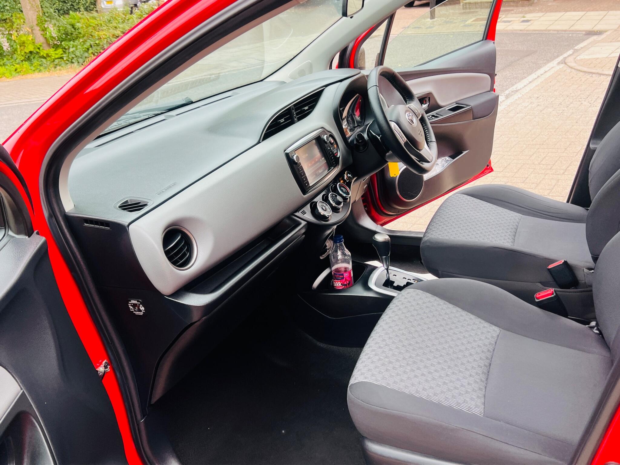 Toyota Yaris view 55