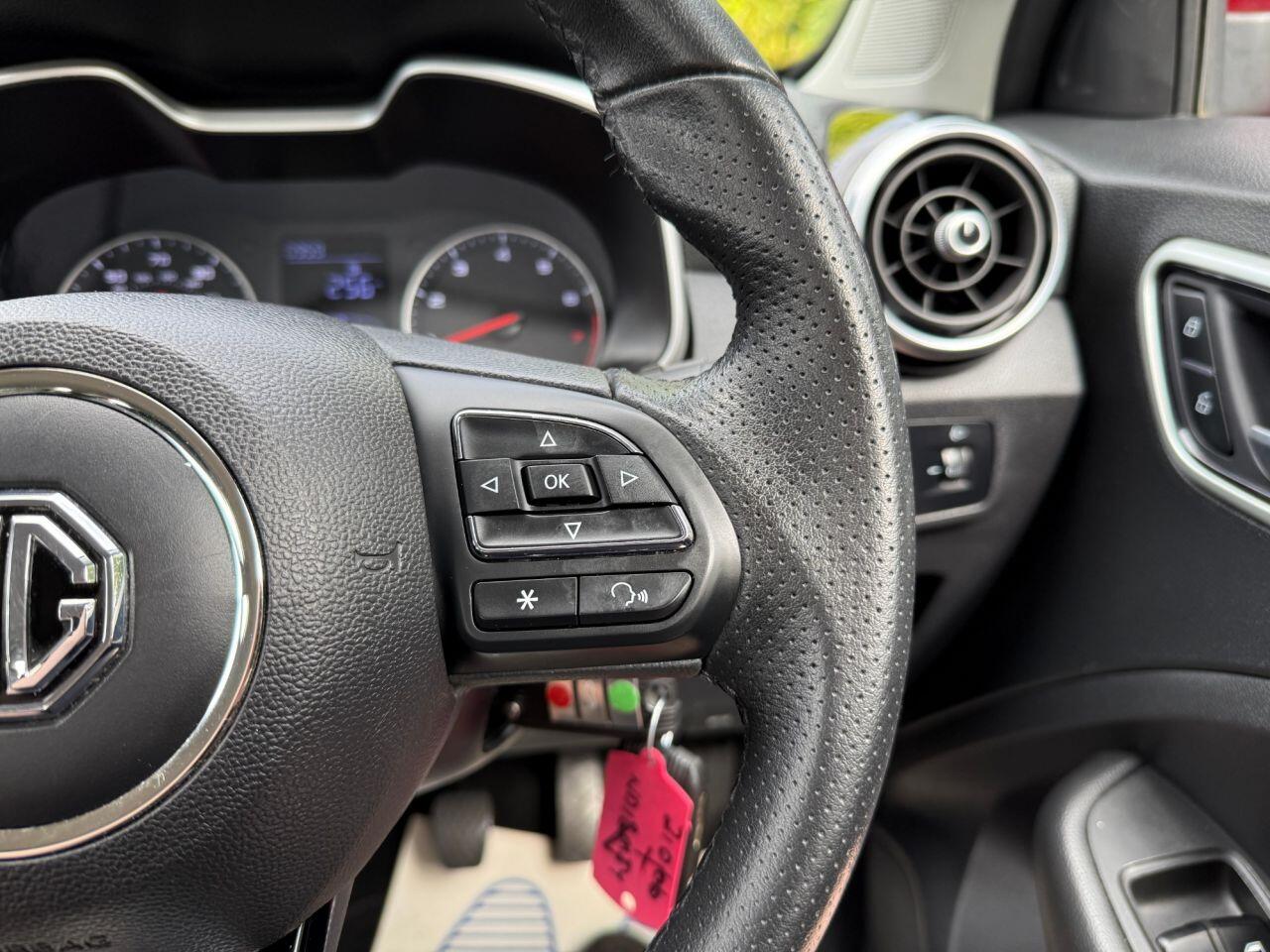 MG MG ZS view 31
