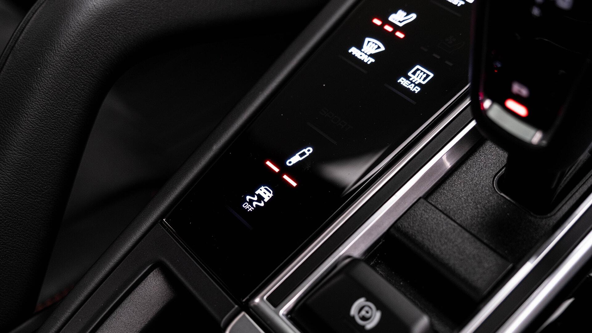 Porsche Cayenne view 33