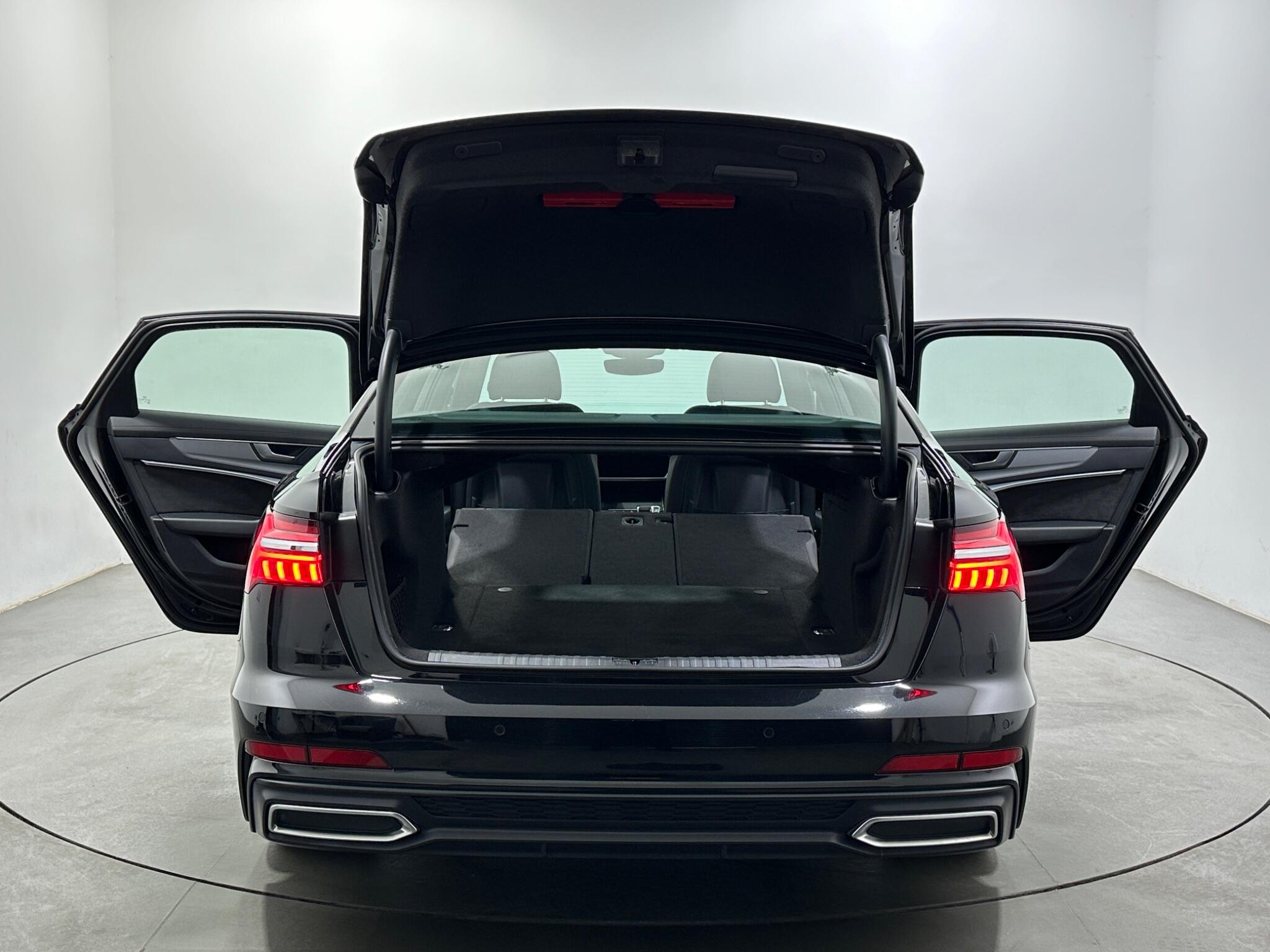 Audi A6 view 45
