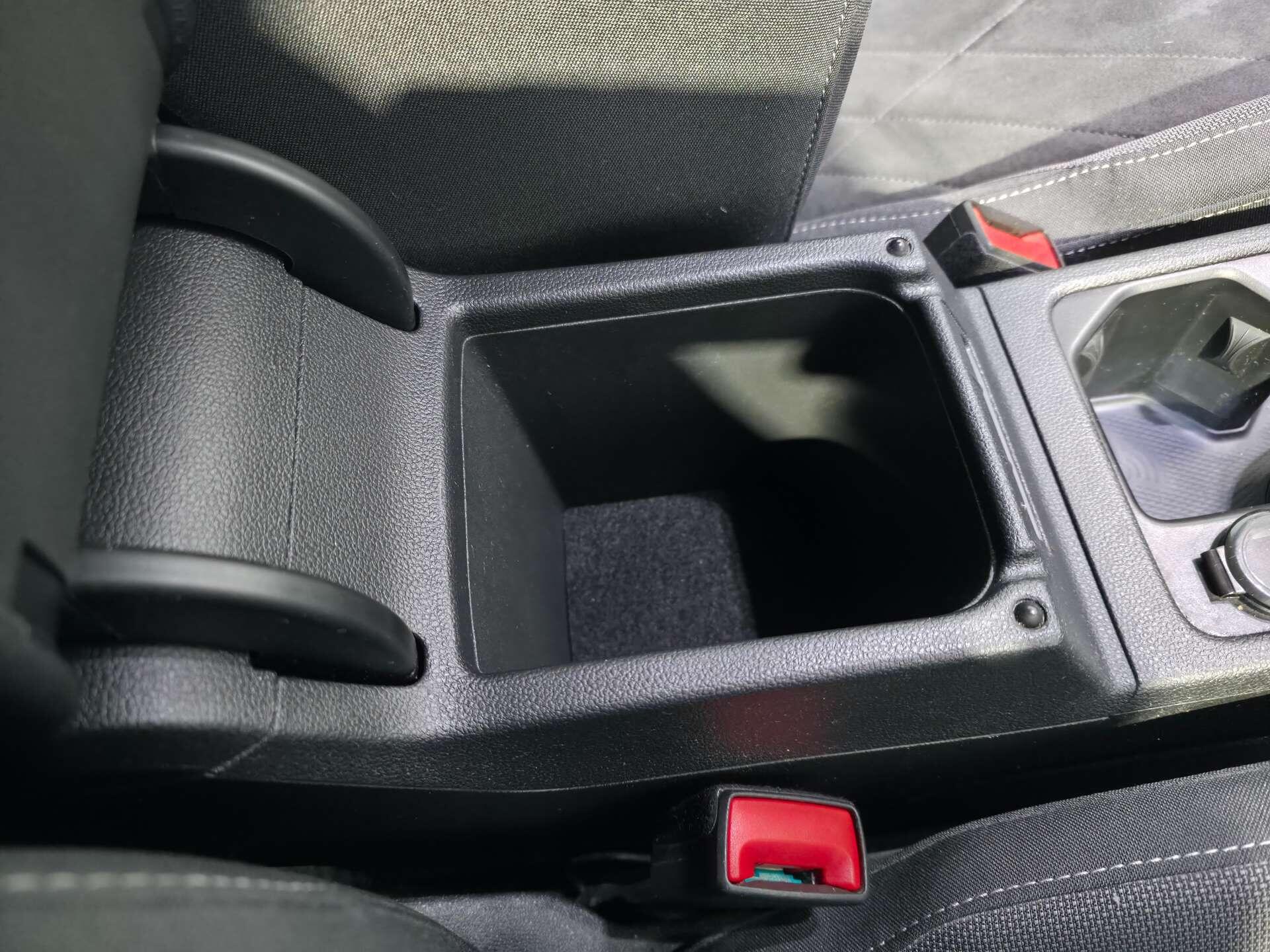 Volkswagen Golf view 25