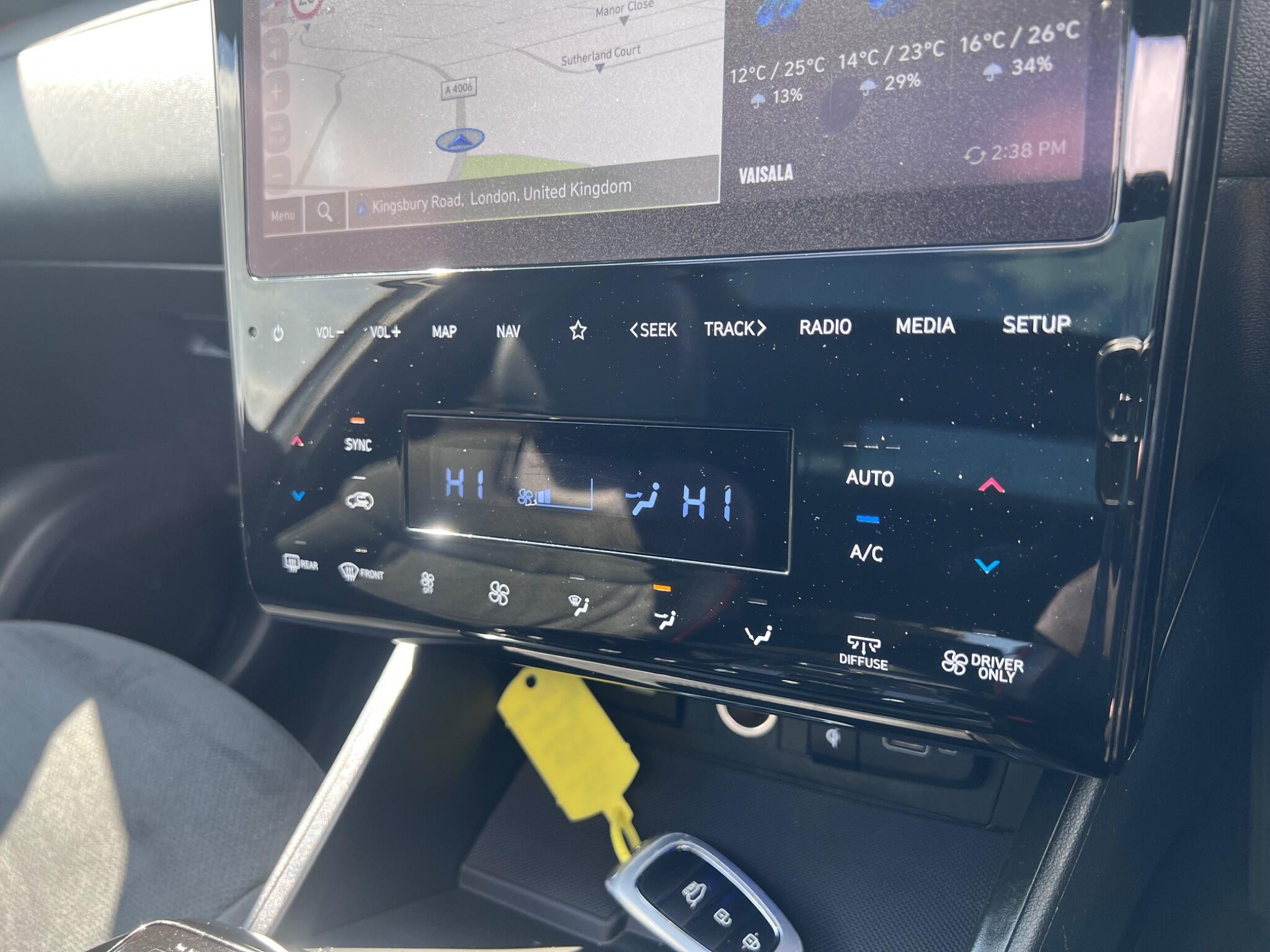 Hyundai Tucson view 25