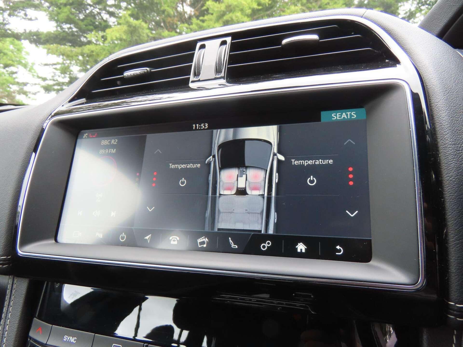 Jaguar F-Pace view 13