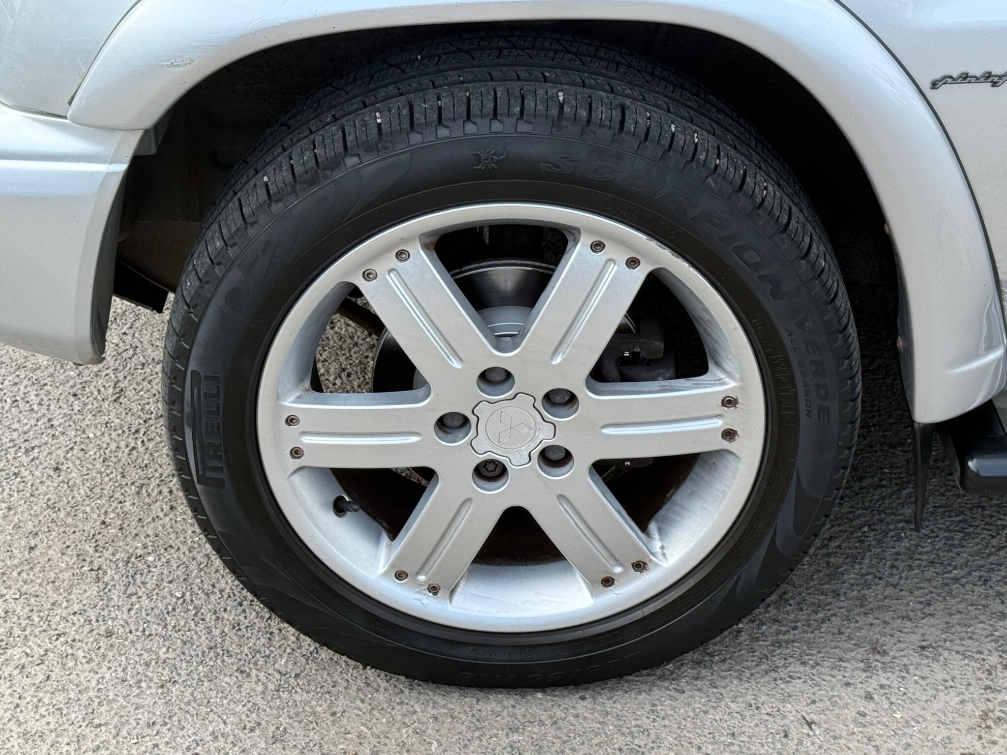 Mitsubishi Shogun Pinin - Image 16