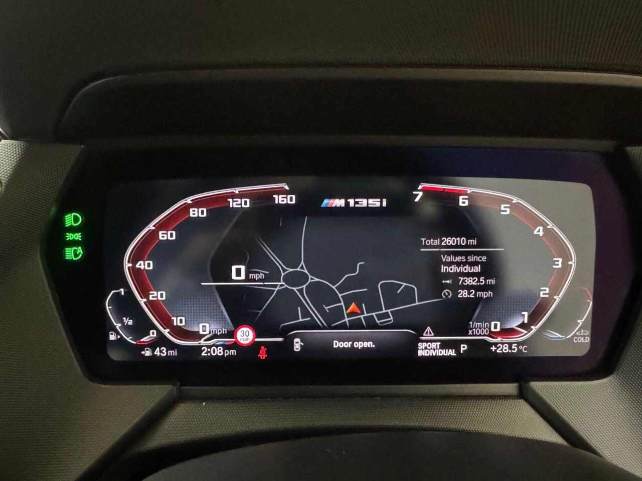 BMW 1 Series view 54