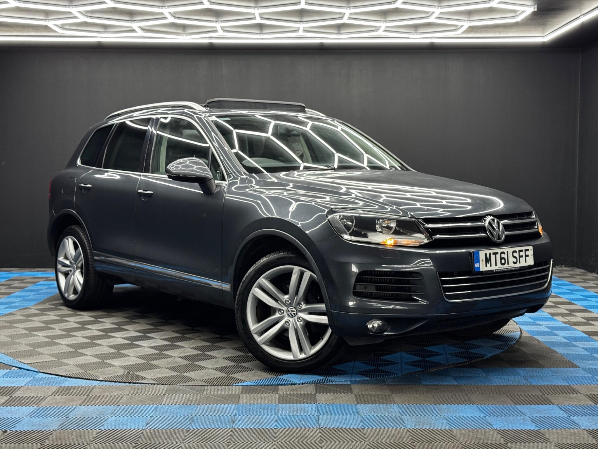 2011 Volkswagen Touareg in Grey for sale