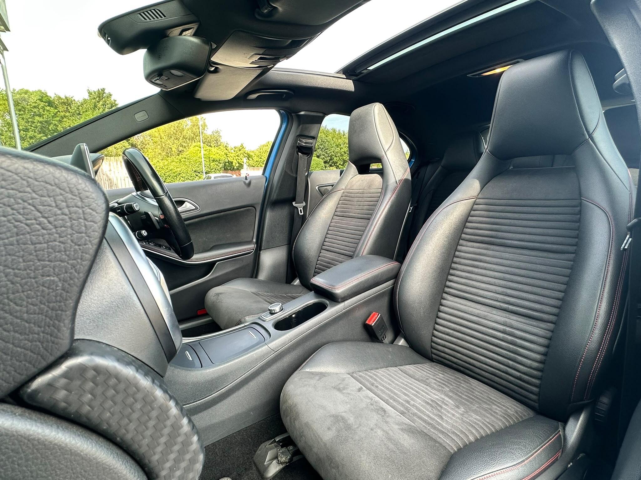 Mercedes-Benz A-Class view 31