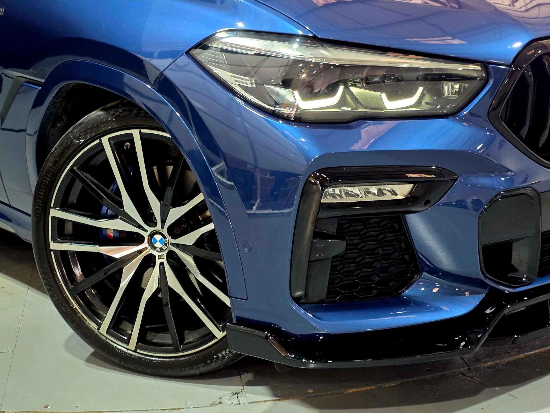 BMW X6 view 16