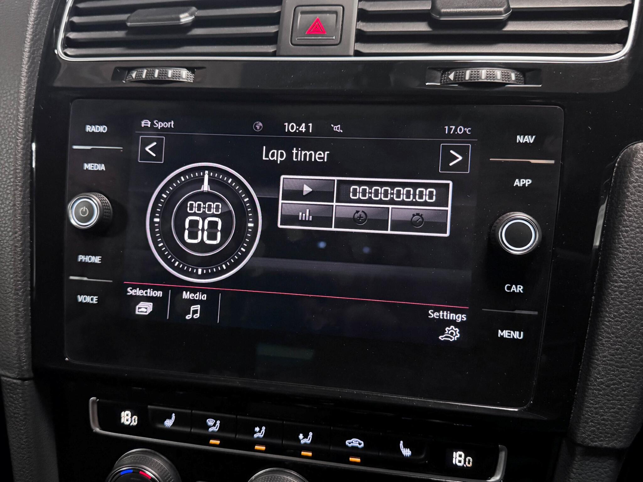 Volkswagen Golf view 42