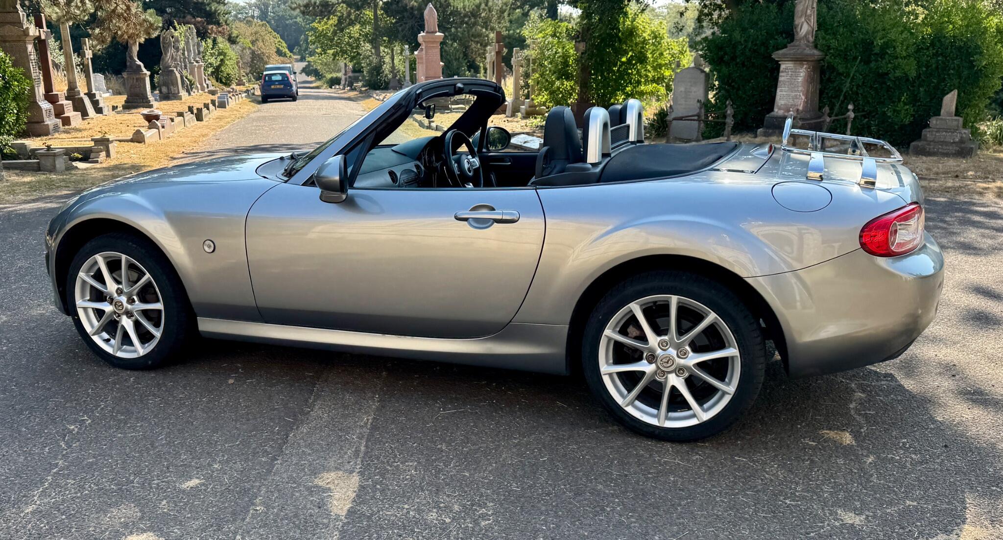 Mazda MX-5 view 14