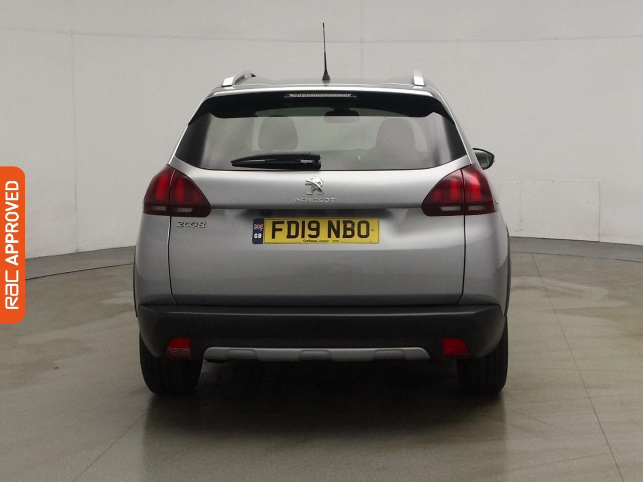 Peugeot 2008 view 8