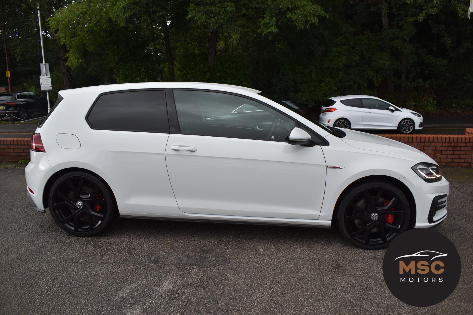 Volkswagen Golf view 21