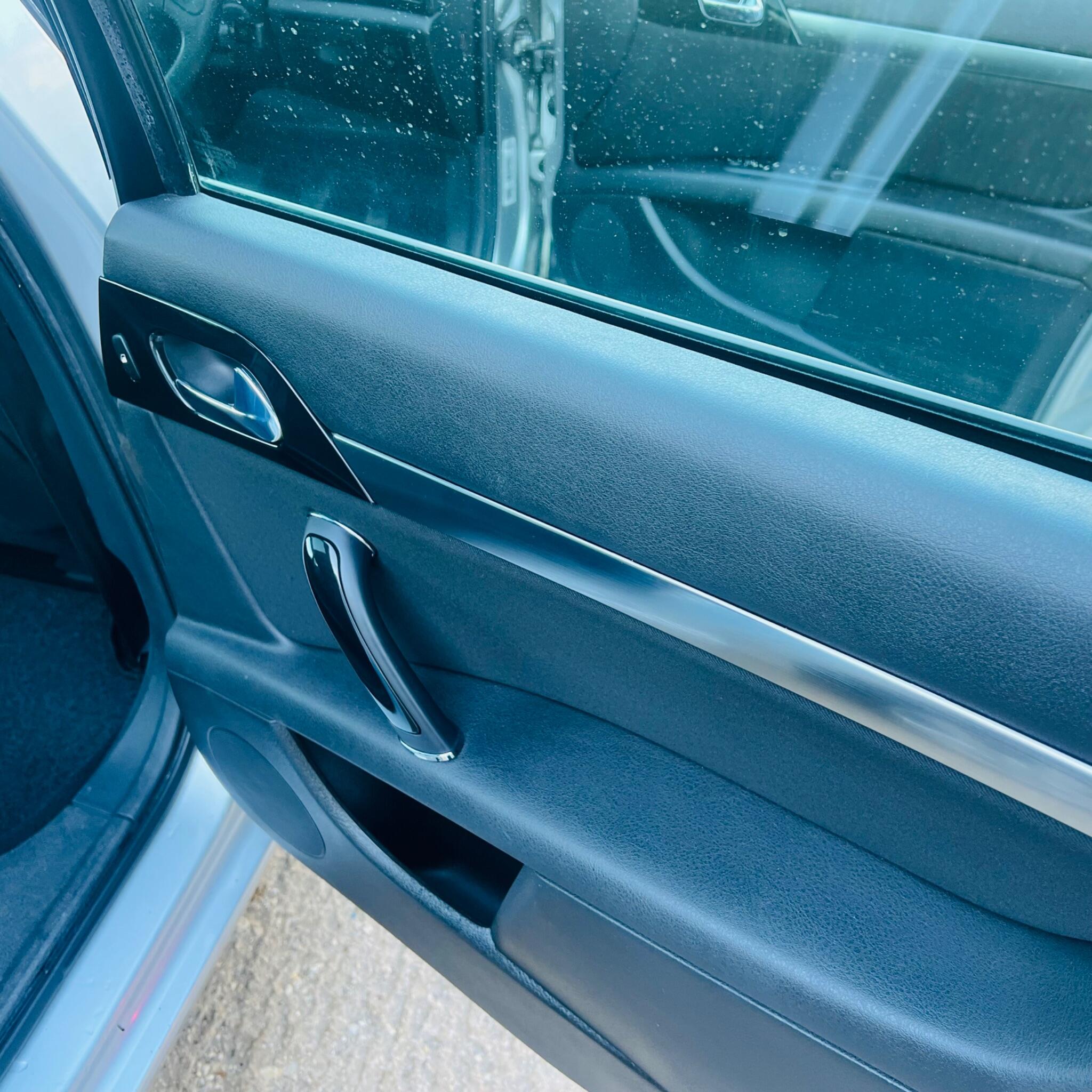 Peugeot 407 view 9