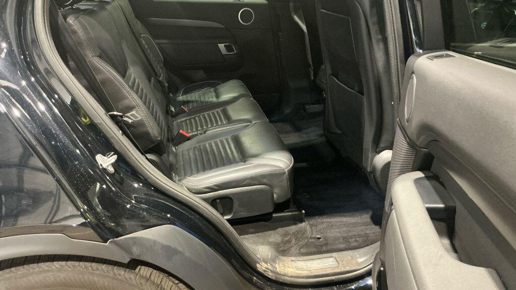 Land Rover Discovery 3 view 7